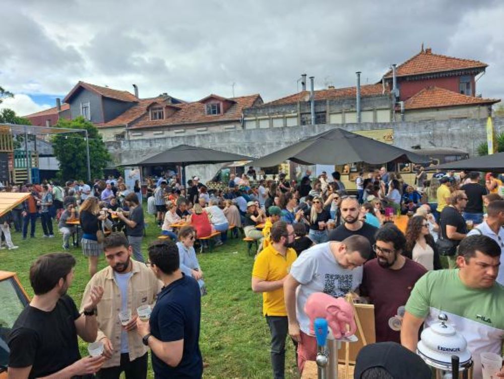 Rua Beer Market regressa ao Cais de Gaia com muita animação