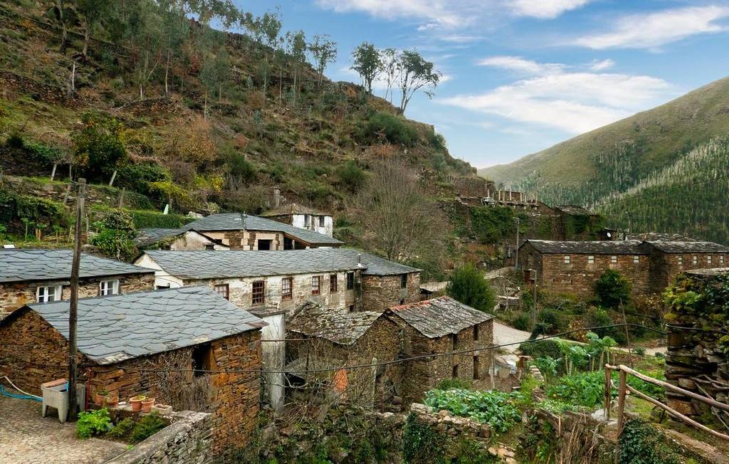 Rio de Frades é uma aldeia que vale a pena conhecer no concelho de Arouca, na Área Metropolitana do Porto