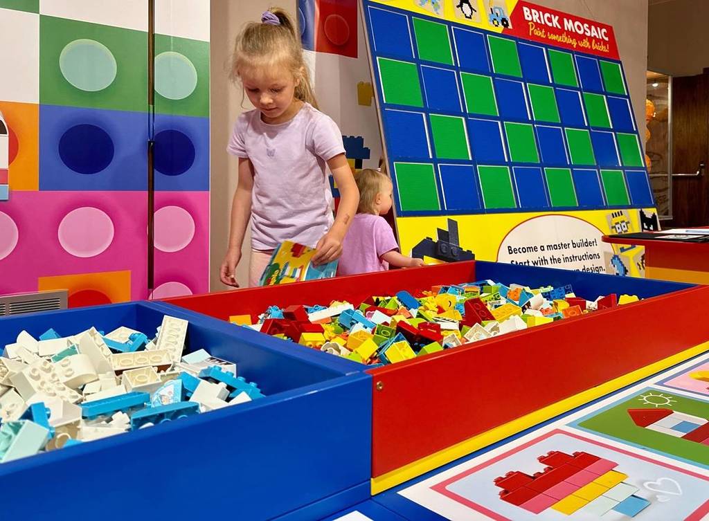 A maior exposição da Europa de modelos com peças LEGO aterra no Porto