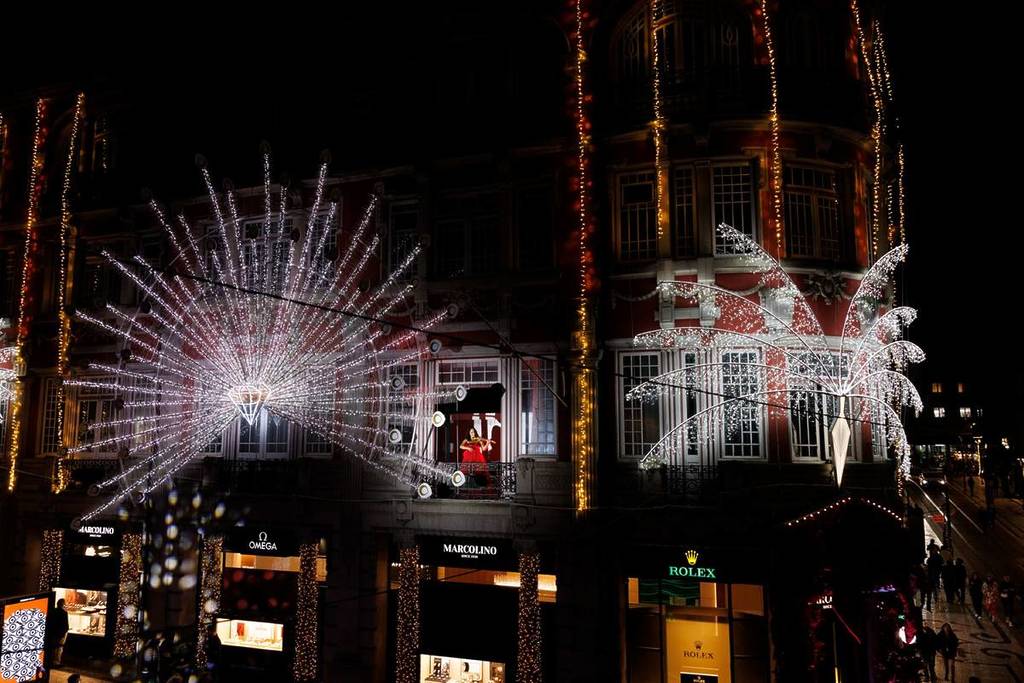 Las luces de Navidad llegan a la tienda Marcolino con un espectáculo único