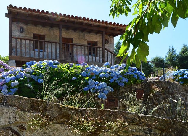 Aldeia histórica de Póvoa Dão à venda em leilão online