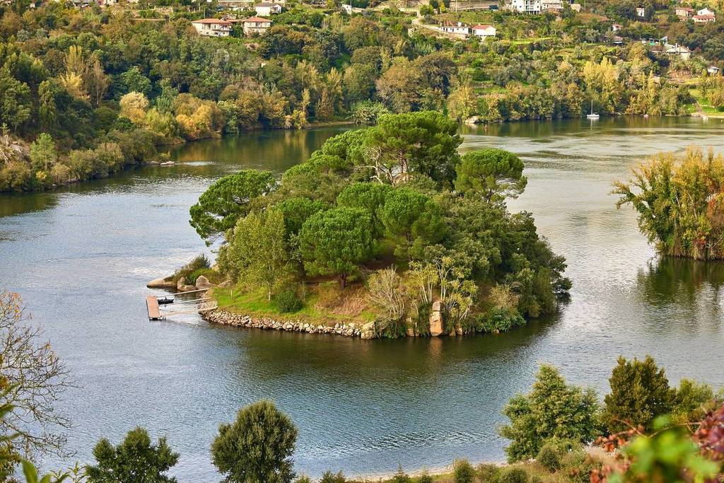 A Ilha dos Amores é um dos lugares fantásticos para visitar perto do Porto