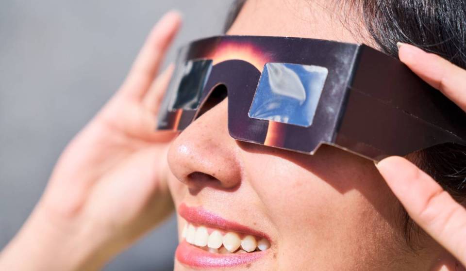 Óculos esgotados? Podes assistir ao eclipse solar em transmissões online