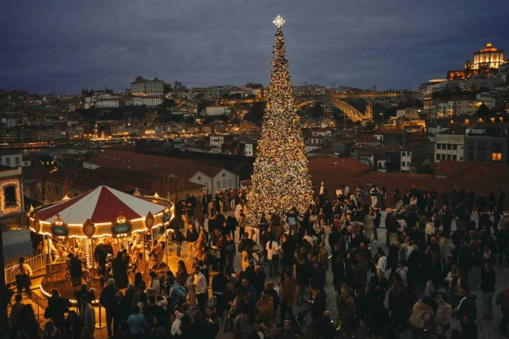 o wow é o quarteirão cultural de vila nova de gaia e tem uma programação especial de natal