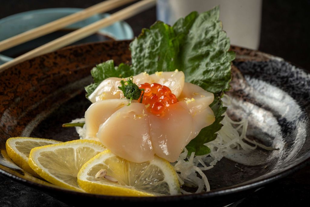Sashimi de Vieira_Menu do Chef_Peixoto Sushi