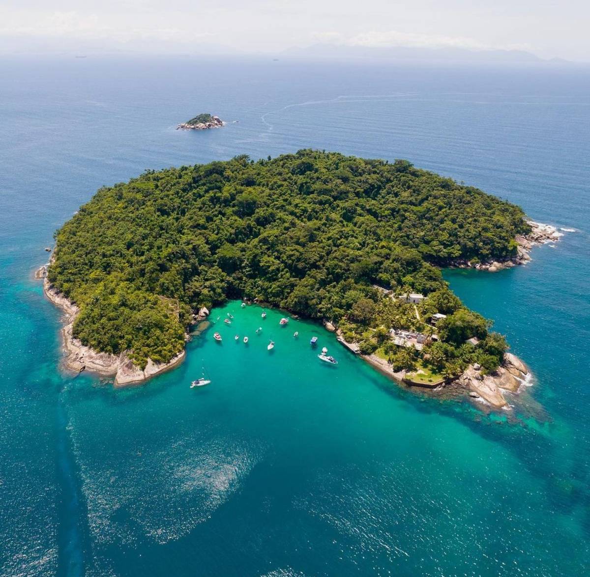 Ilha dos Cocos, em Paraty, Rio de Janeiro