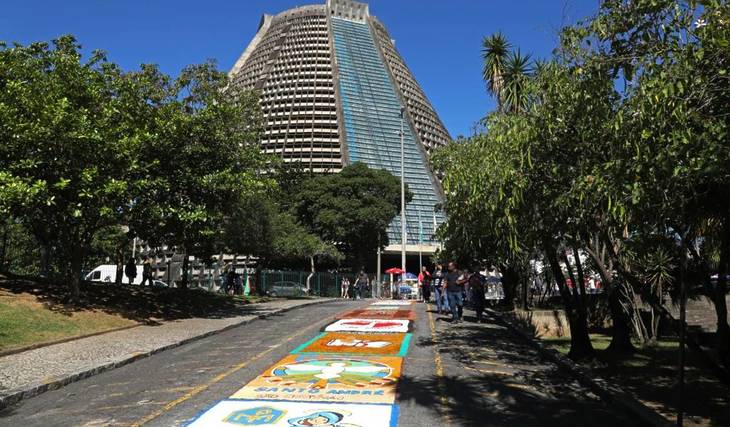 Corpus Christi passa a ser feriado estadual no Rio de Janeiro em 2026: veja o que muda!