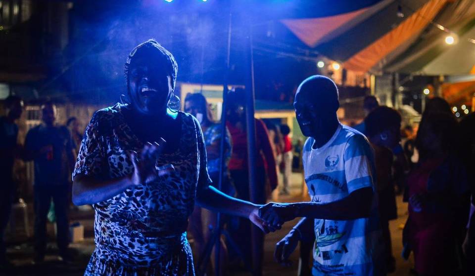 O festival gratuito que vai agitar o subúrbio carioca em novembro: desfile de moda, exposição de arte, cinema e roda de samba!