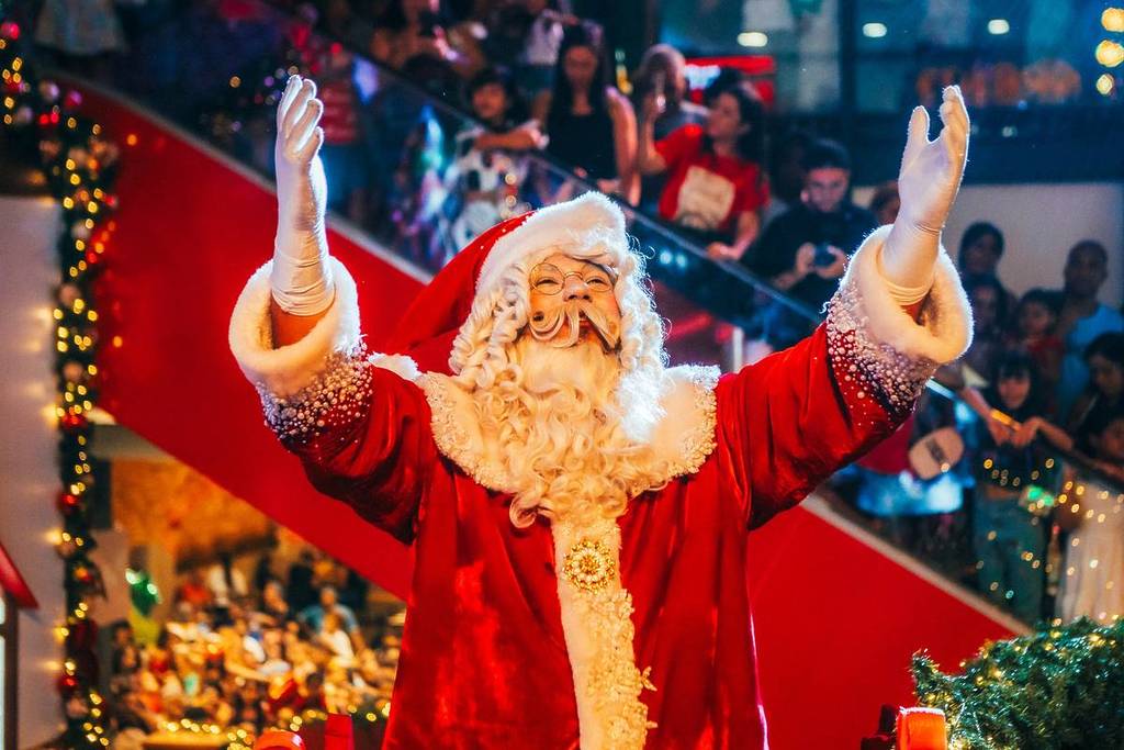 Árvore de 75 metros, show de neve, casa do Papai Noel e mais: assim está a decoração de Natal nos shoppings do Rio de Janeiro!