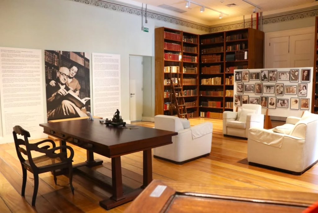 Convento do Carmo biblioteca