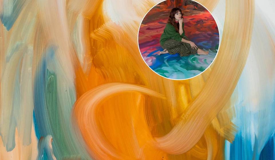 Centro Cultural Correios recebe exposição gratuita este mês, com pinturas, criações sobre vidro e instalações gigantes – dá até para caminhar em uma das obras de arte!