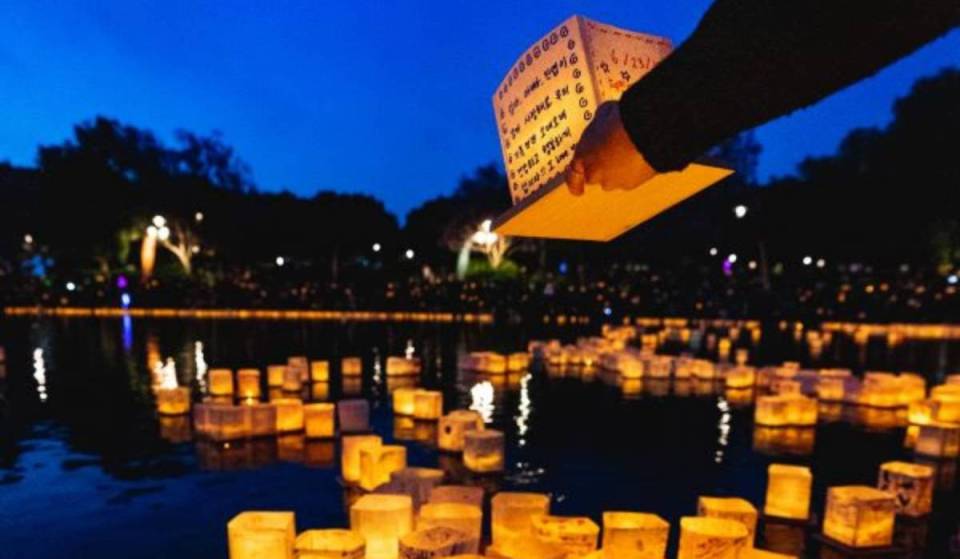 There are just a few days left before this incredible lantern festival lights up the Museum of Tomorrow—get your tickets before they sell out!