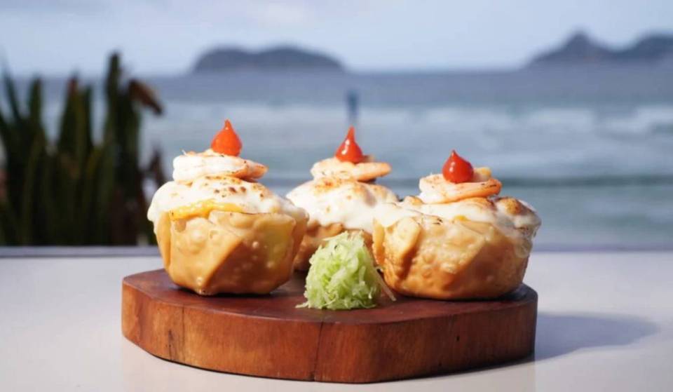 O maior festival de gastronomia praiana agita o Rio de Janeiro em agosto, com pratos inéditos em mais de 150 quiosques da orla carioca