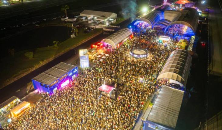 Brazil’s largest food festival returns to Rio in September, with more than 30 restaurants, musical performances, and the famous Ferris wheel