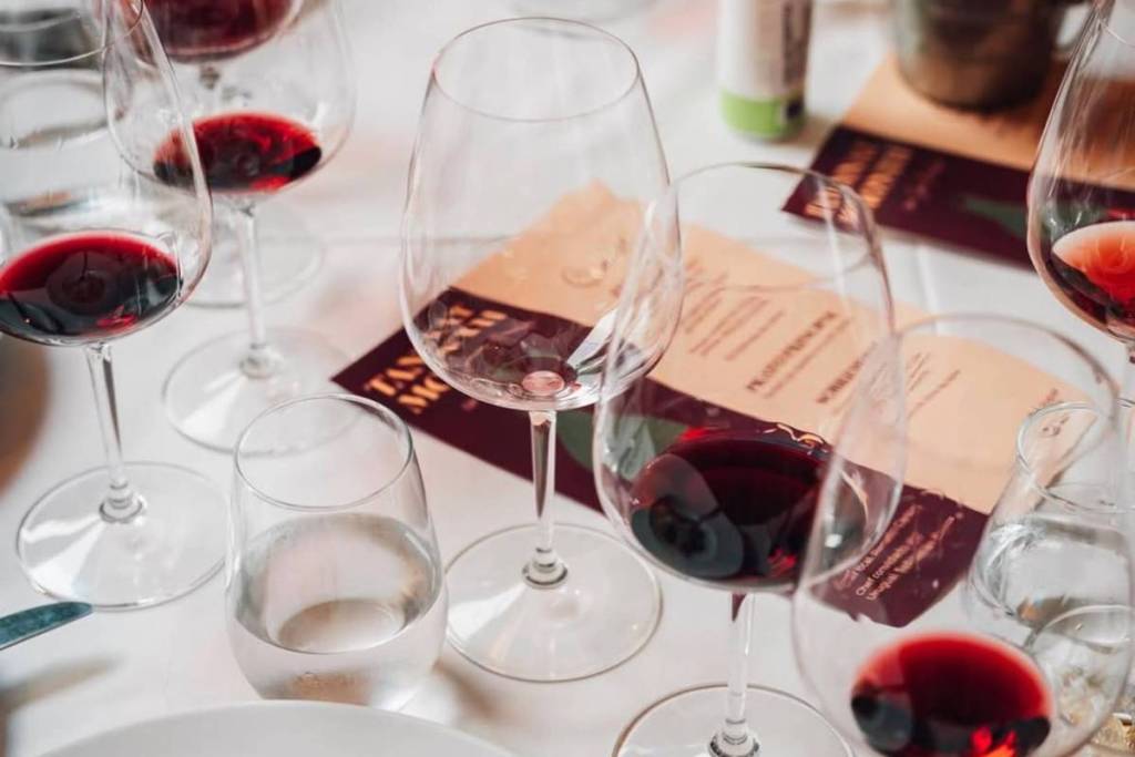 Uruguayan wine gastronomic tour comes to Rio in August, featuring a paired menu, a complimentary glass of wine, and more exclusive experiences
