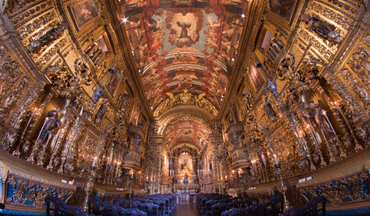Depois de 15 anos, famosa “igreja de ouro” no Rio de Janeiro reabre para visitação aos sábados