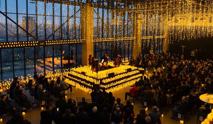 Las noches de Santiago se rinden ante Candlelight: estos son los conciertos a la luz de las velas que te esperan en 2026