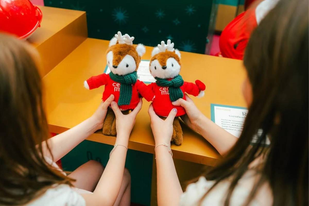 Paris Parade 2025 Cenco Malls