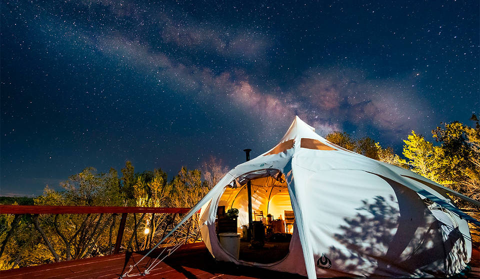 ¿Glamping cerca de Santiago? A menos de dos horas, descubre dónde vivir naturaleza y confort en un finde