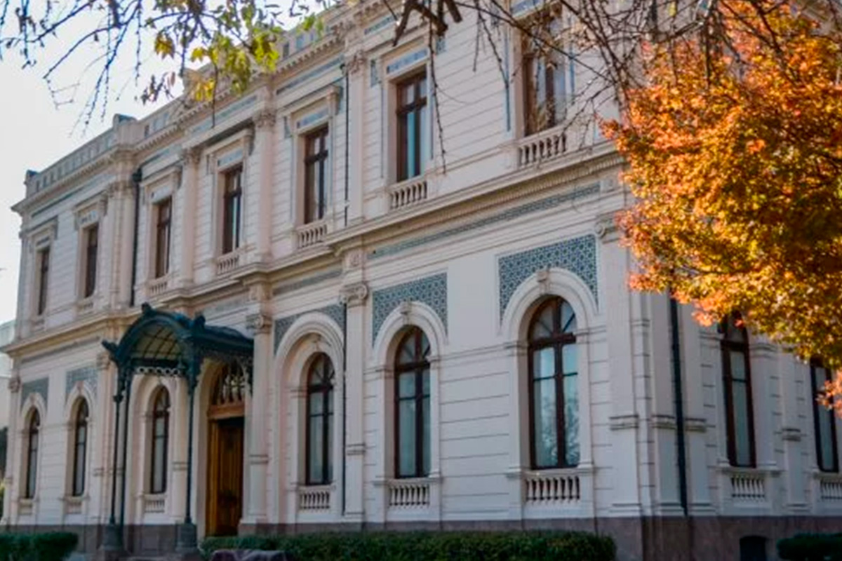 Palacios en Santiago