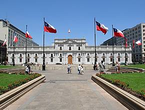 Santiago abrirá GRATIS sus museos y edificios históricos más famosos por el Día del Patrimonio: La Moneda, el Banco Central, el Palacio Pereira y muchos más