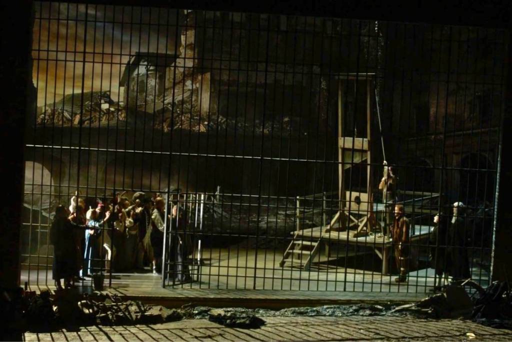 Teatro Municipal Opera Andrea Chenier