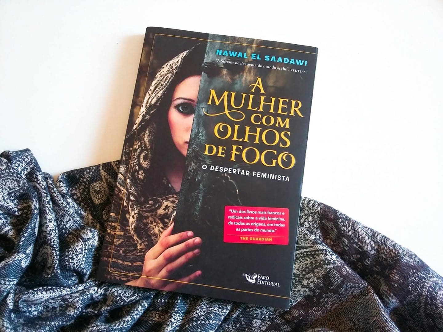 A Mulher Com Olhos de Fogo_TomoLiterario