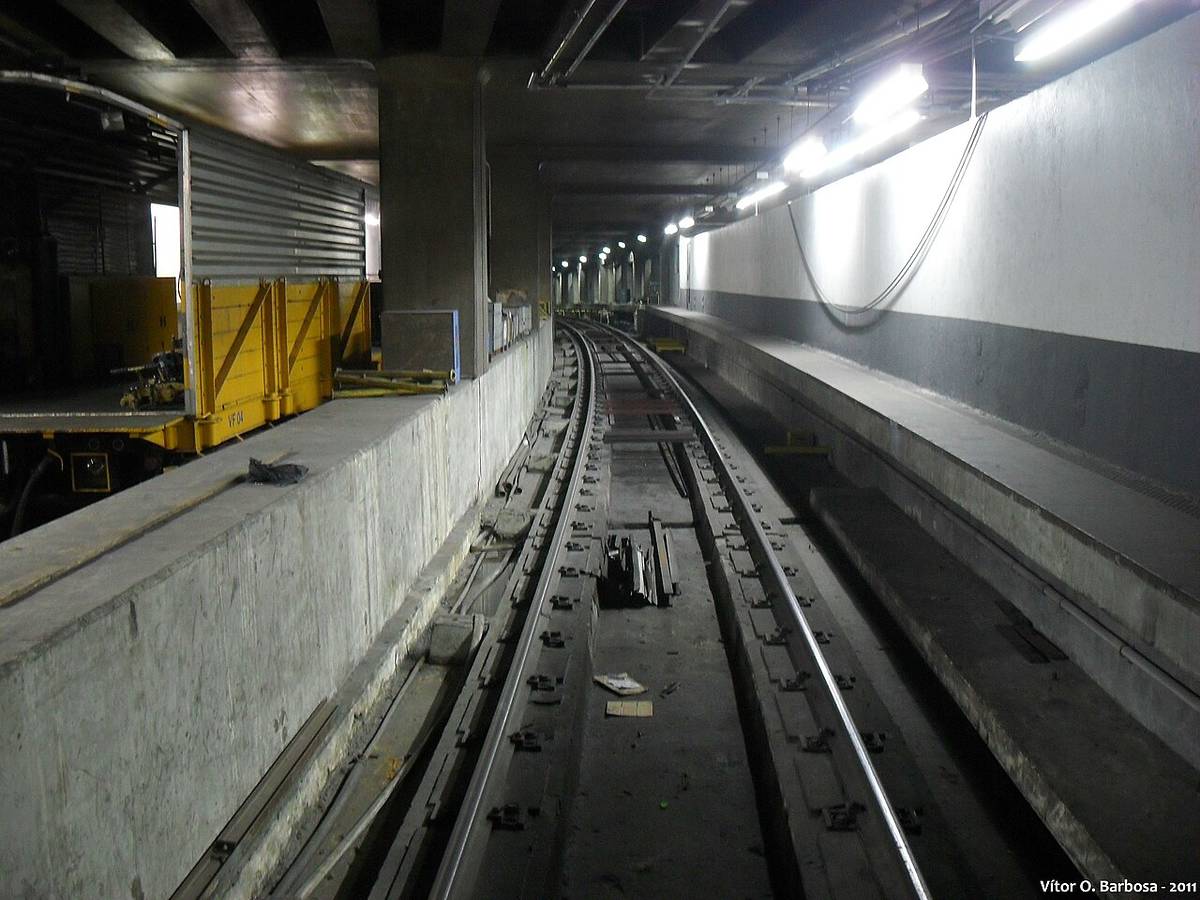 estação abandonada metrô de sp ramal moema