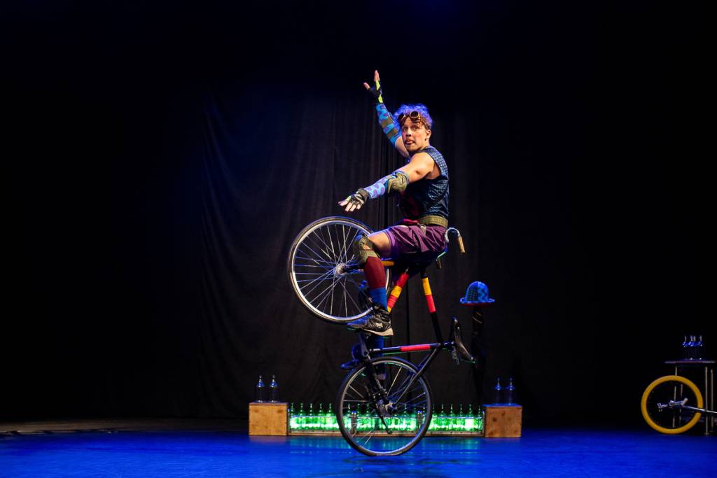 Guilherme Torres Vidrado peças de teatro em cartaz em julho em sp
