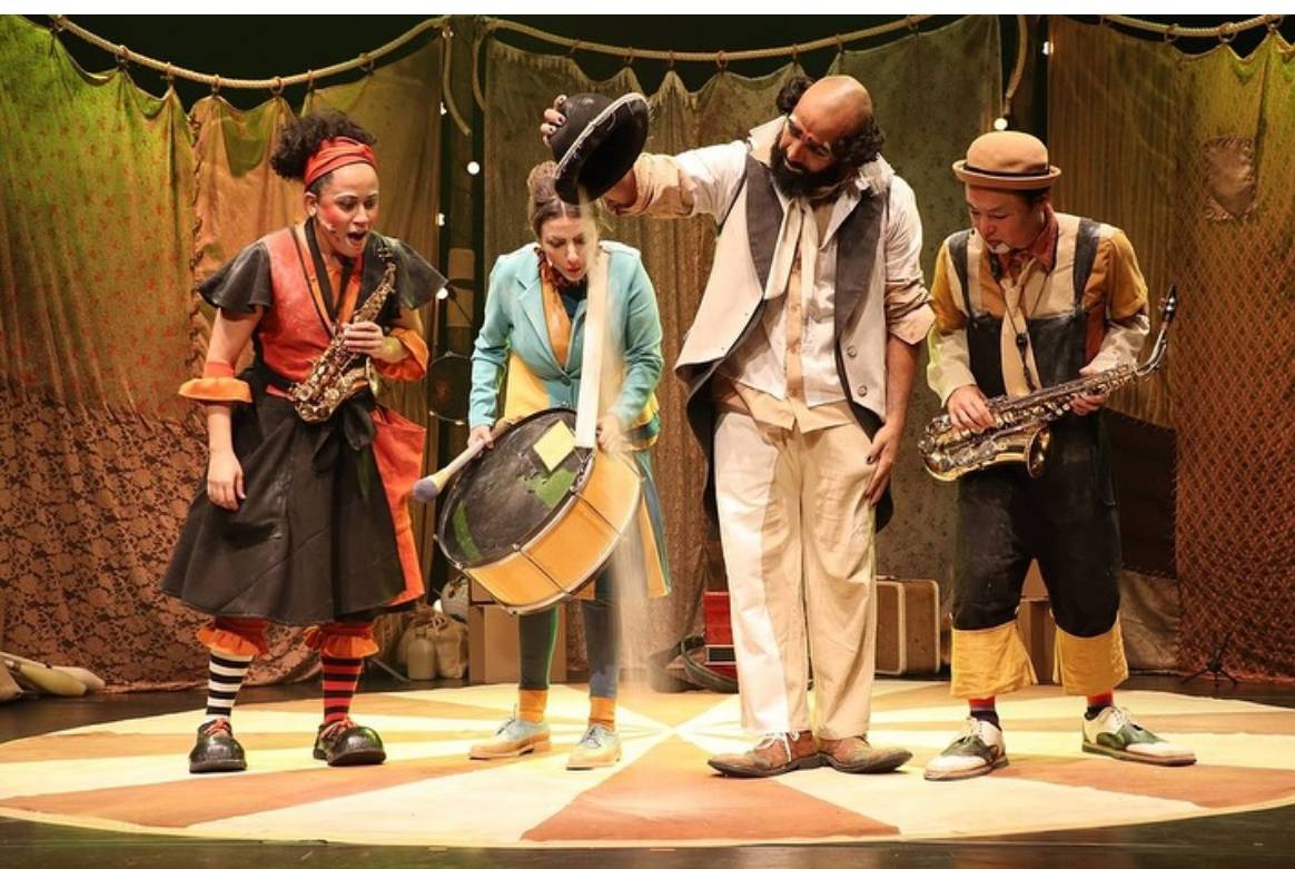 teatro contêiner outubro em são paulo