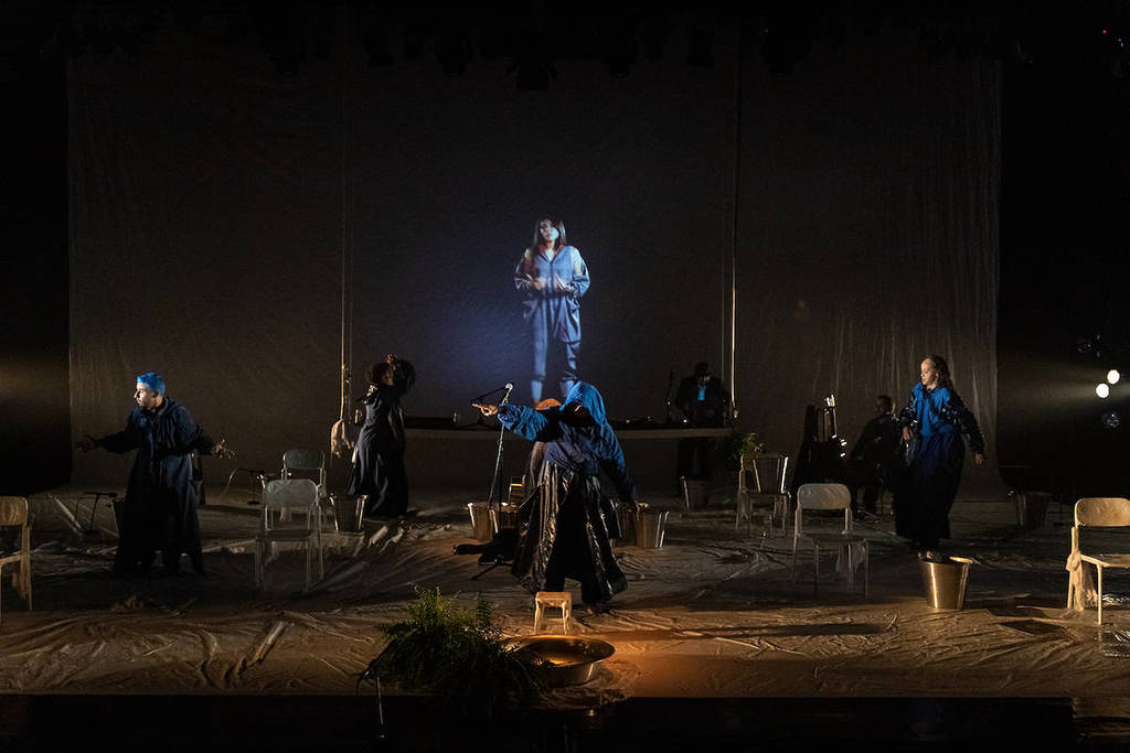 Hip Hop Blues Espolio das Aguas