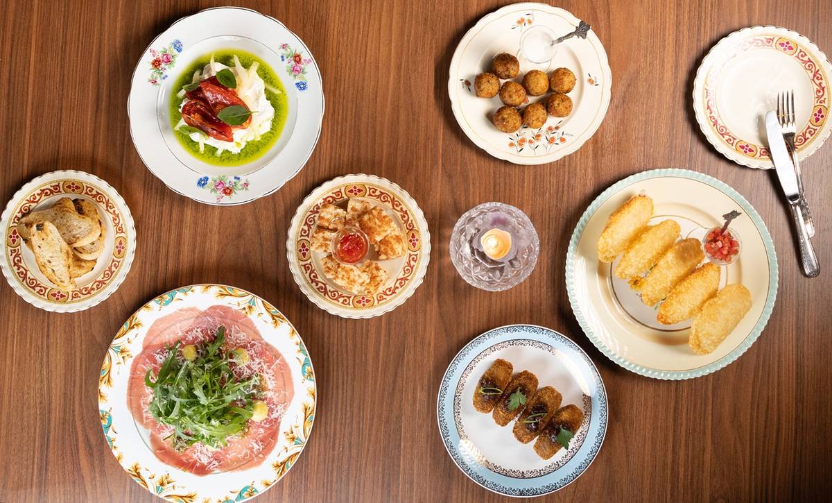 Condessa Bar Friends' House fim de semana em são paulo