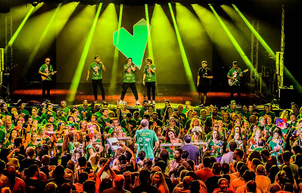 blocos de pré carnaval em sp monobloco