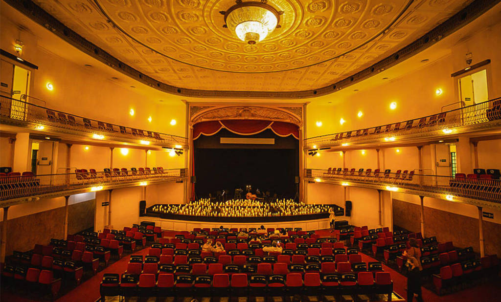 O “segredo” por trás das milhares de velas de São Paulo: como funcionam os concertos que viraram febre na capital paulista