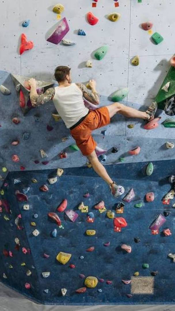 Escalada em São Paulo: 7 ginásios e parques indoor para praticar o esporte do momento (com opção gratuita!)