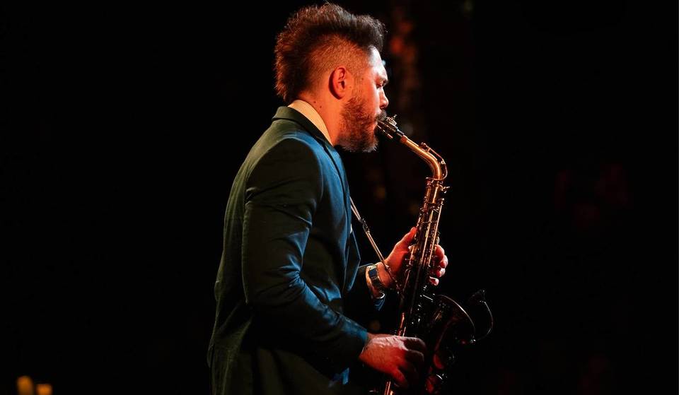 São Paulo vibrates with jazz classics and improvised solos at The Jazz Room show