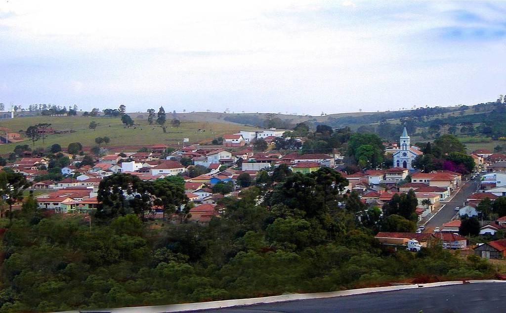 o que fazer em pardinho onde viajar no feriado em sp