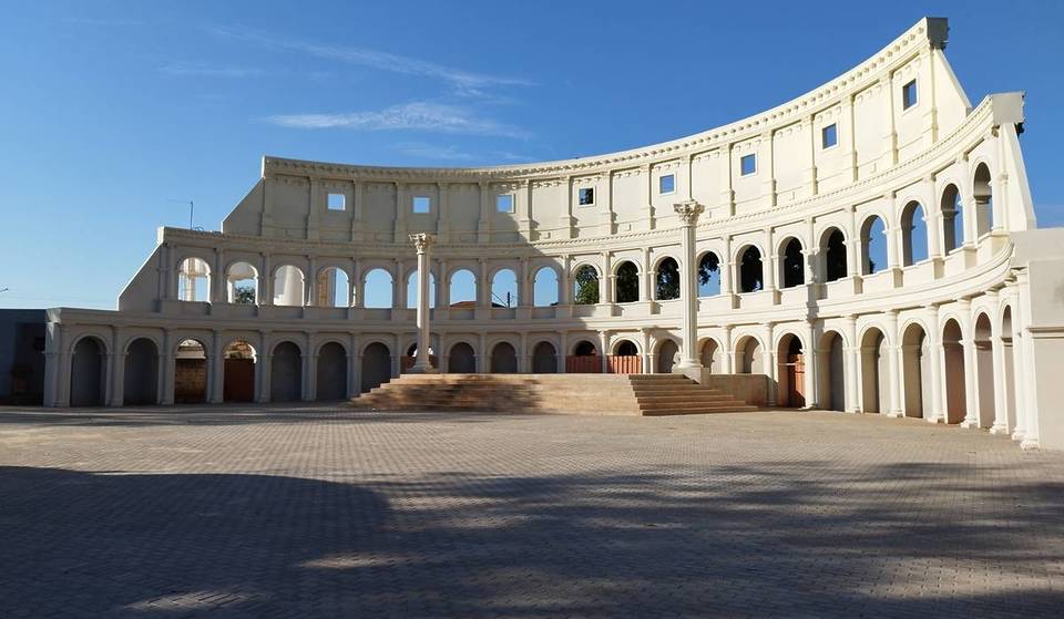 A town in the interior of São Paulo hides a replica of the Colosseum, speaks Italian in the streets and has a typical Italian atmosphere!