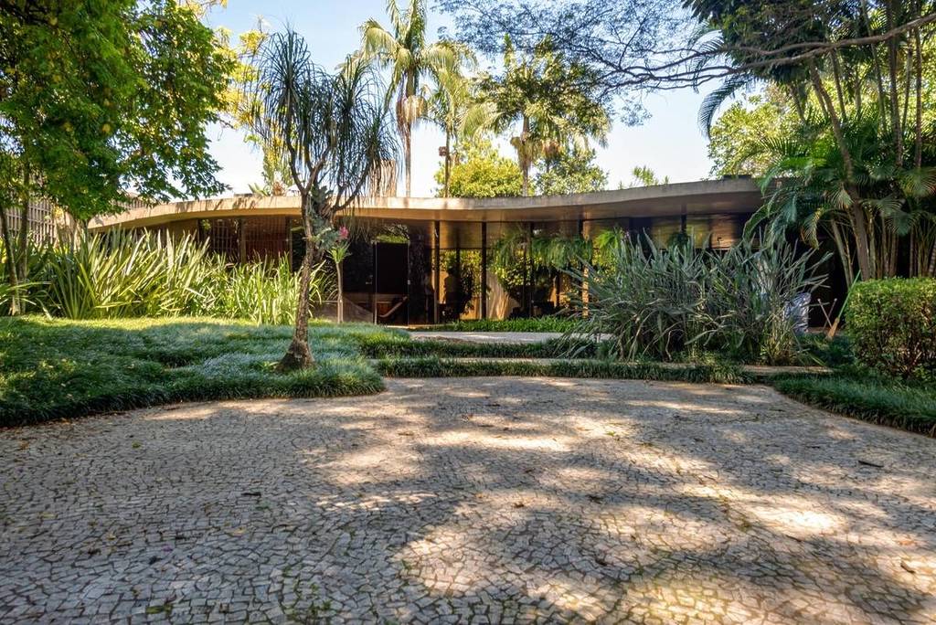 oscar niemeyer house in sp