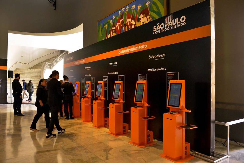 totens autoatendimento poupatempo