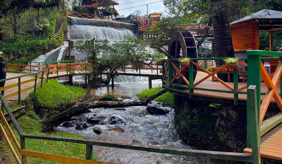 Essa atração gratuita em Campos do Jordão é um clássico do inverno e tem lojinhas irresistíveis!