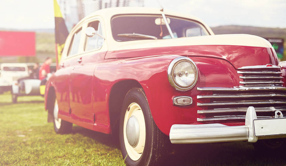 Relíquias sobre rodas chegam à Expo Campo de Marte – evento beneficente reúne família e fãs de carros