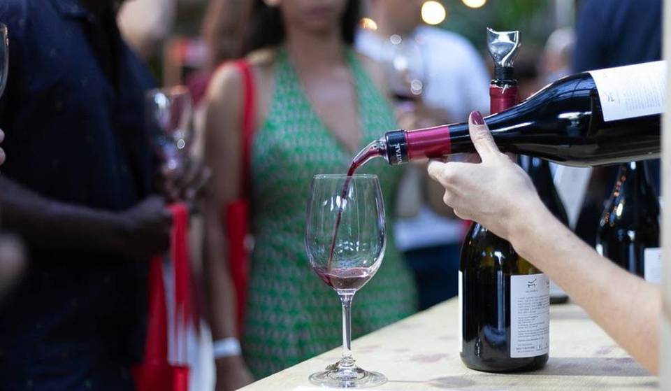 Una mansión histórica de SP acoge un evento vinícola con catas, gastronomía, música y moda