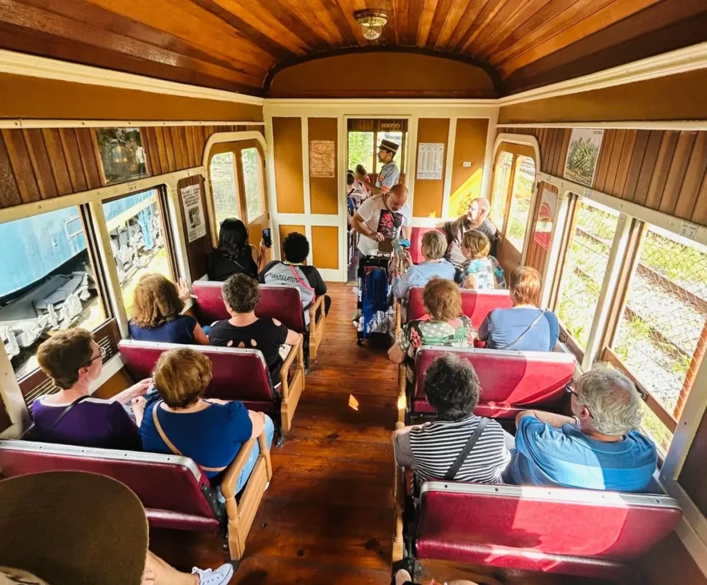 maria fumaça museu da imigração passeio de trem sp