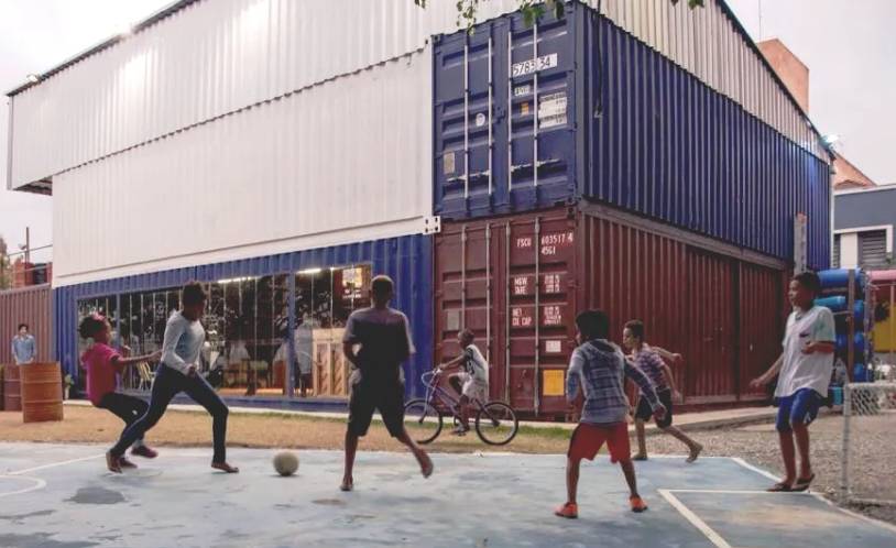 Teatro de Contêiner Mungunzá