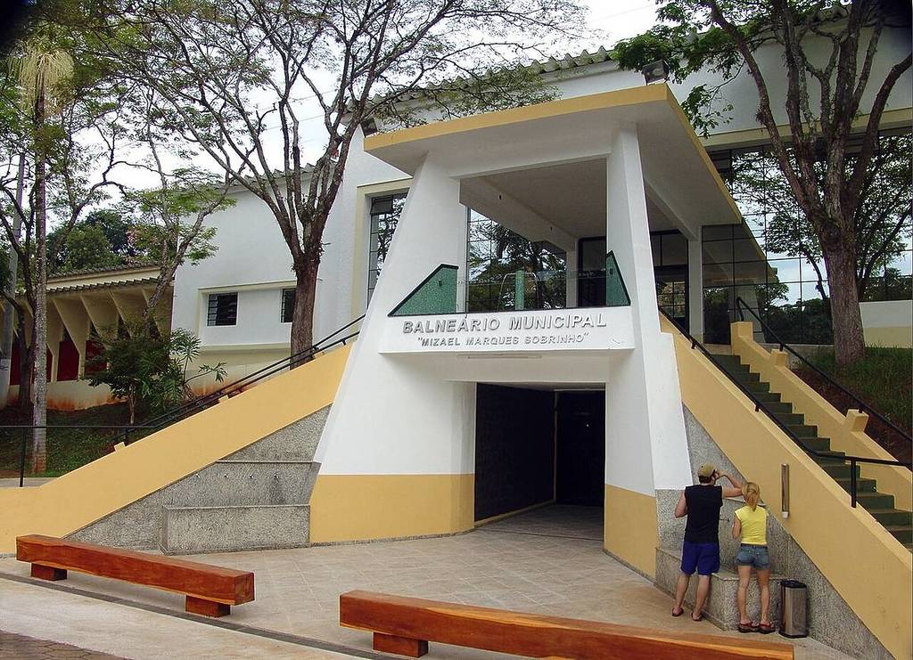 Águas de Santa Barbara o que fazer