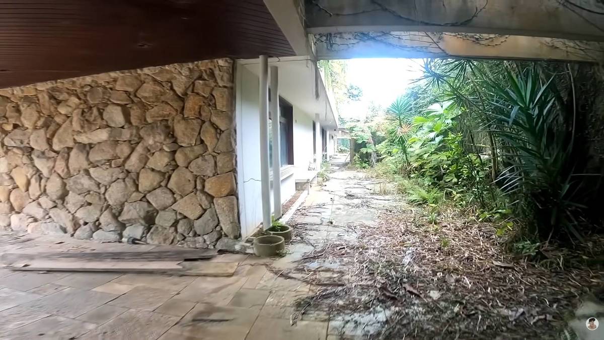 mansão do pelé abandonada litoral são paulo guarujá