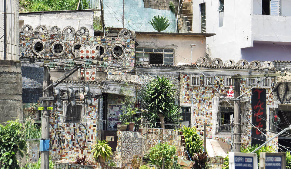 The secret house that became a legend in São Paulo – handmade mosaics impress visitors