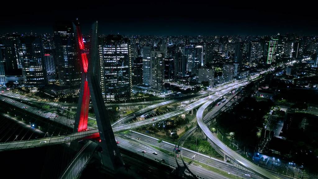 metrô de são paulo funciona 24 horas aos sábados