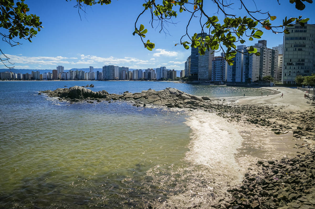 praias de são vicente cidade mais antiga do brasil litoral são paulo